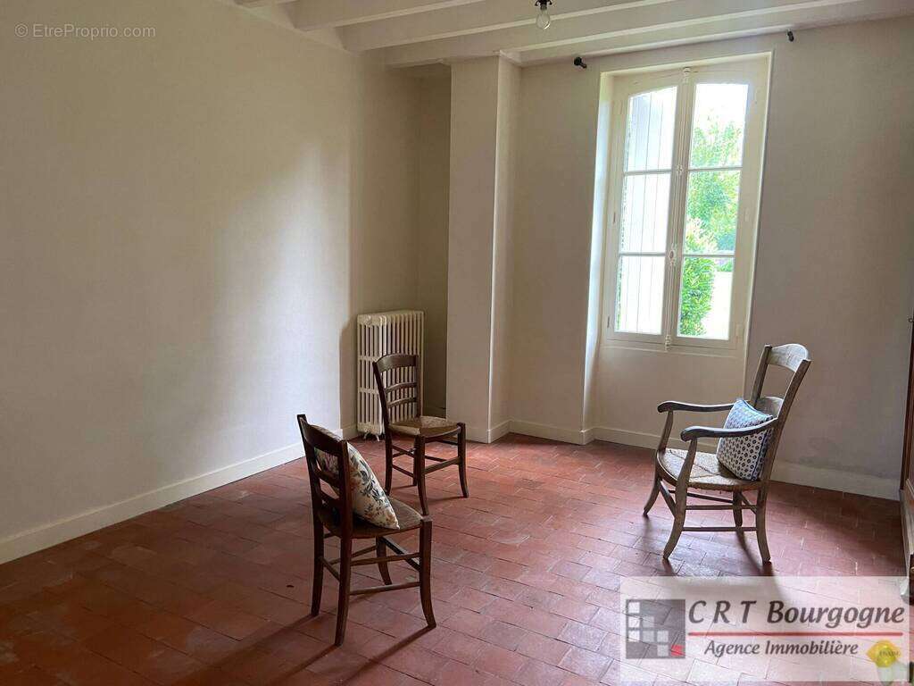 Maison à CHAMPIGNELLES