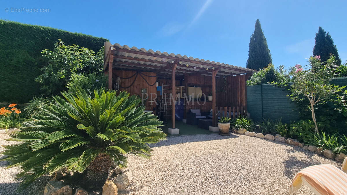 Maison à SAINT-RAPHAEL