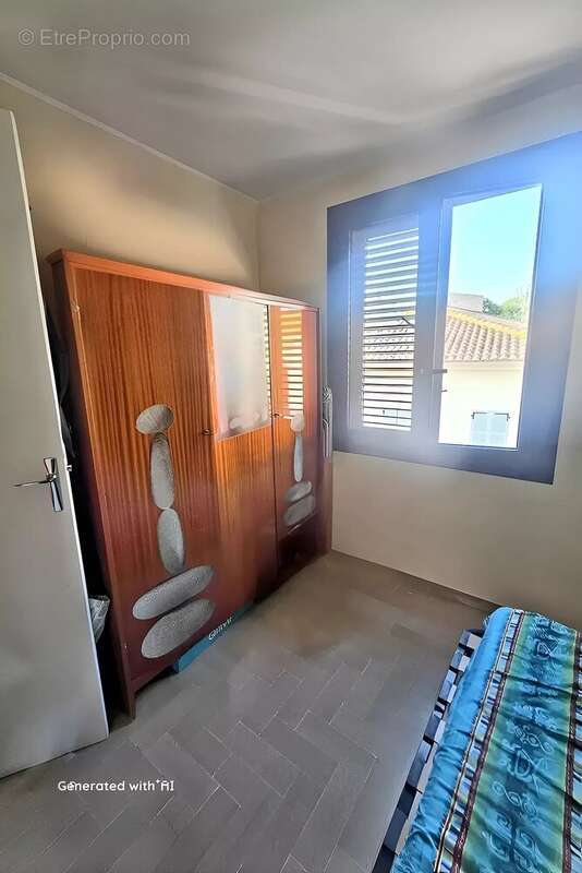 Appartement meublé avec vue sur le port à Saint-Florent - photo 7
