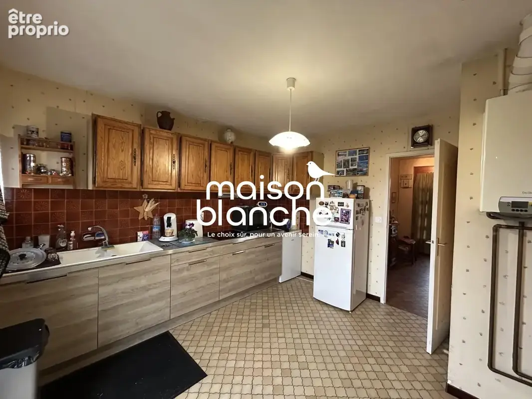 Maison 4 pièces 88 m² à vendre à Les Eglisottes-Et-Chalaures (33230) - photo 4