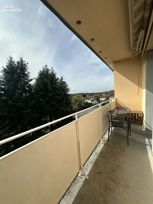 Agréable appartement avec balcon et garage à Arpajon sur Cère - photo 11