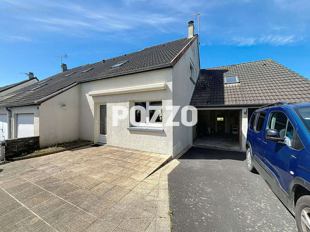 Maison à BREHAL