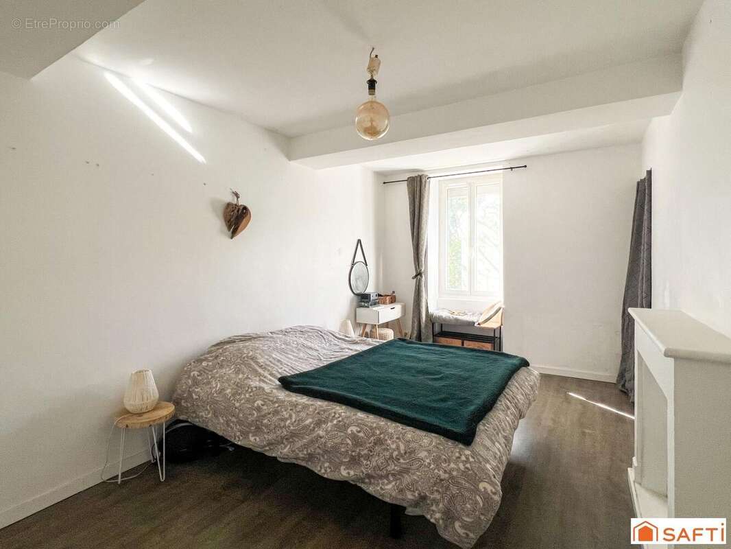 Photo 5 - Maison à BOURG