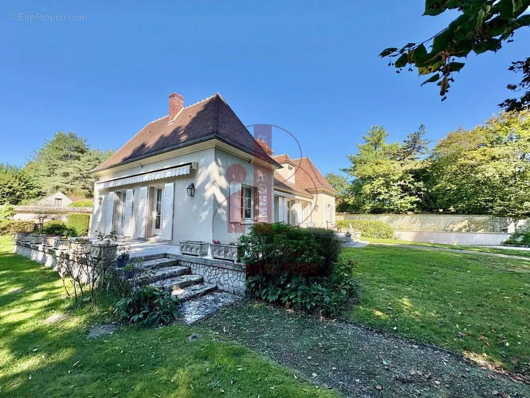 Maison à BOURRON-MARLOTTE