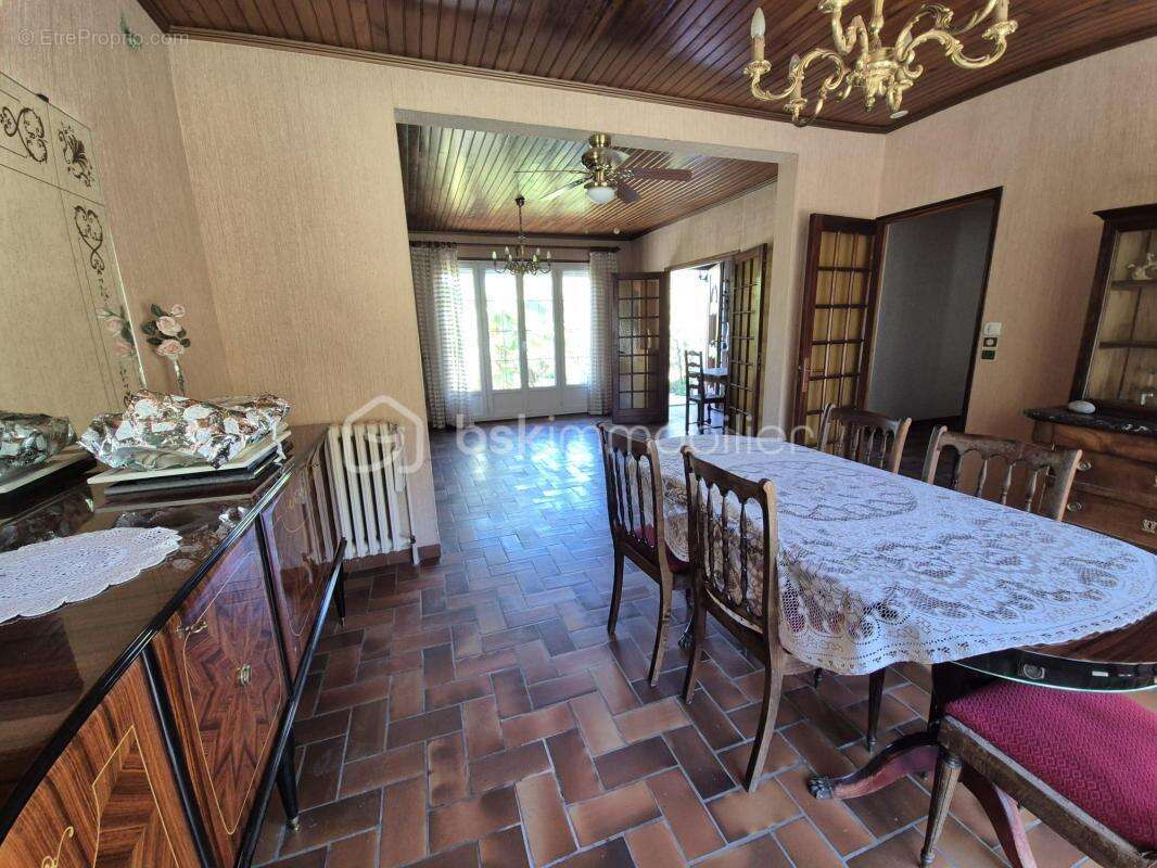 Maison à FAY-AUX-LOGES