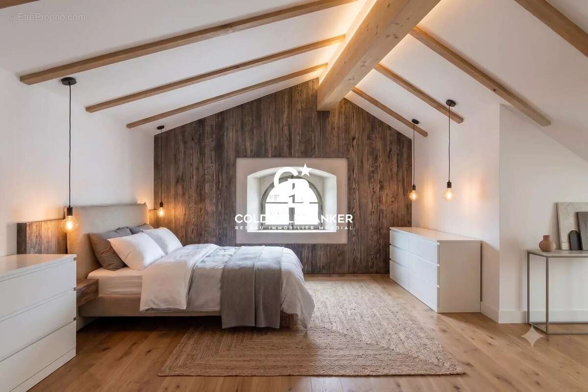 Appartement T5bis, 4 chambres + mezzanine, 149m² - CHAMONIX secteur Centre ville - photo 3