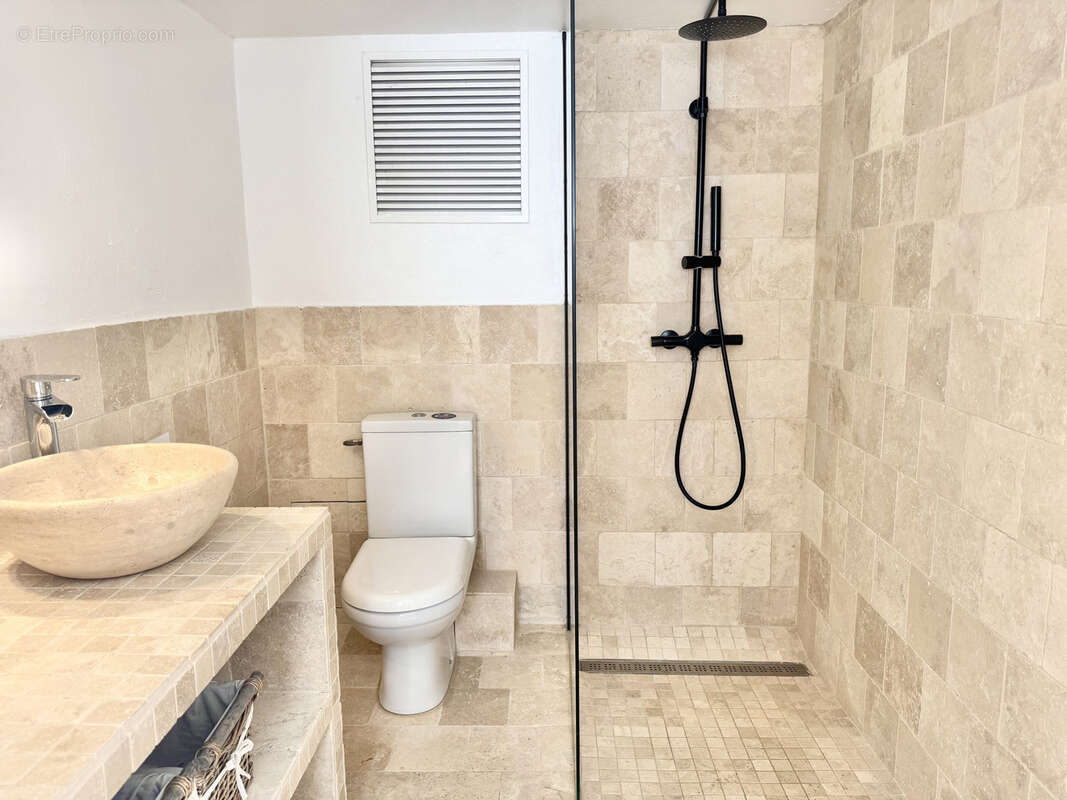 Maison à SPERACEDES