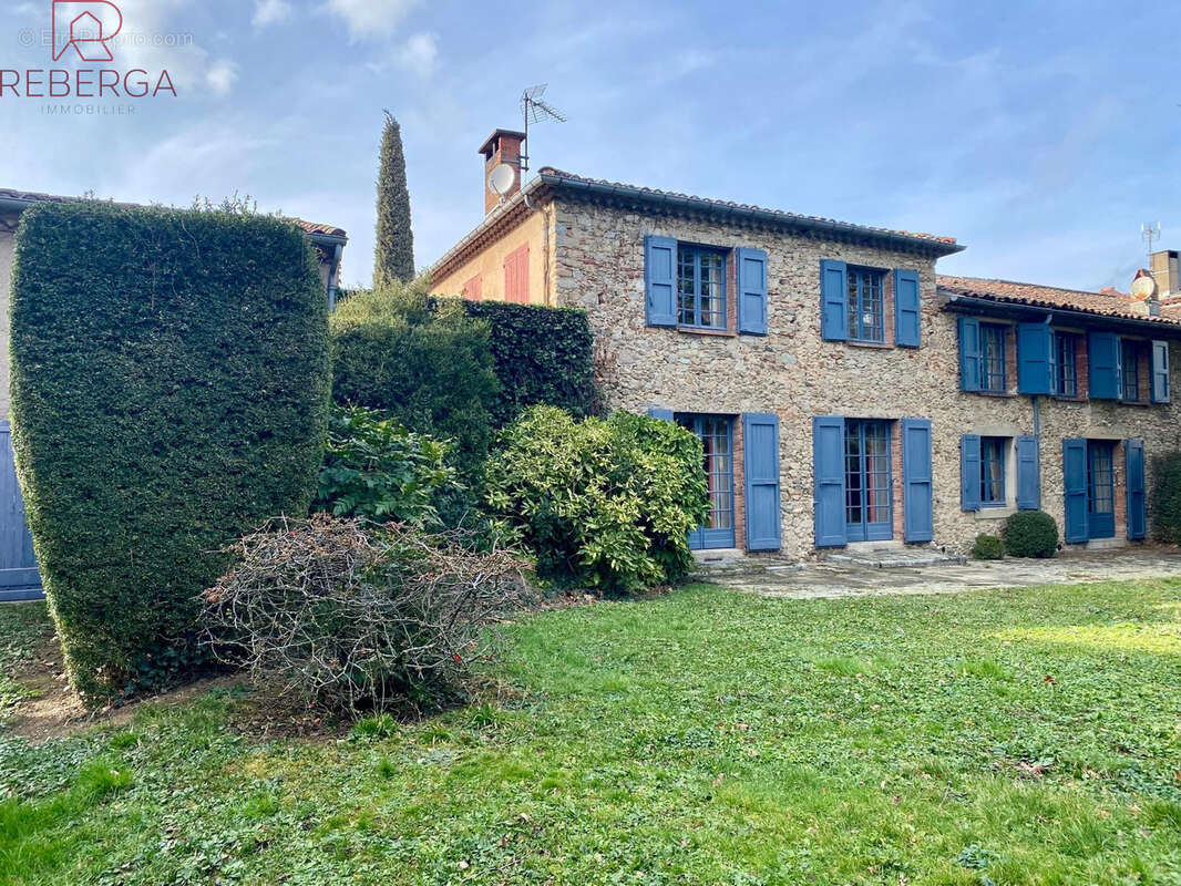 Maison à AUSSILLON