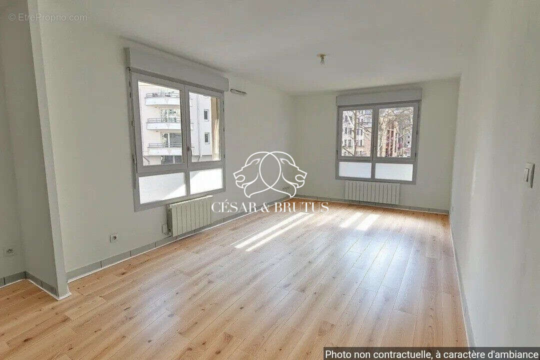 Appartement à LYON-8E