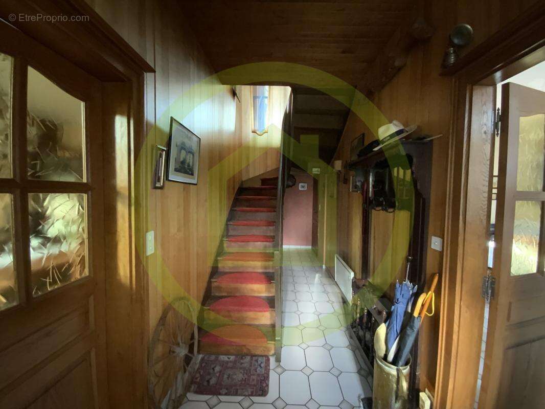 Maison à GENOUILLAC