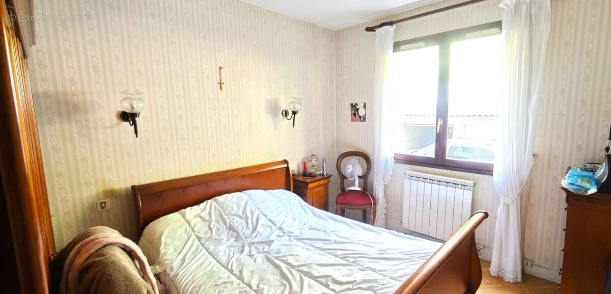 Appartement à DECAZEVILLE