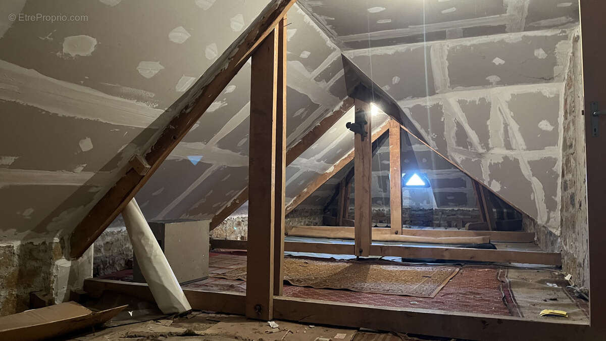 Maison à SEVERAC-L&#039;EGLISE