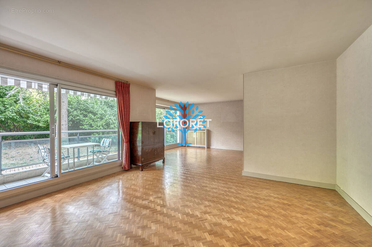 Appartement à SEVRES