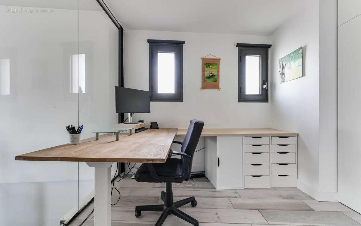 Dernier étage avec toit terrasse de 80 m² - photo 30