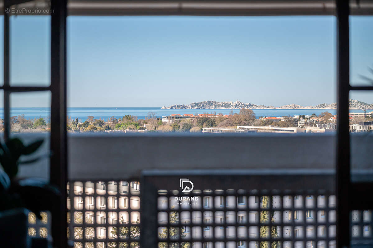 Appartement à MARSEILLE-8E