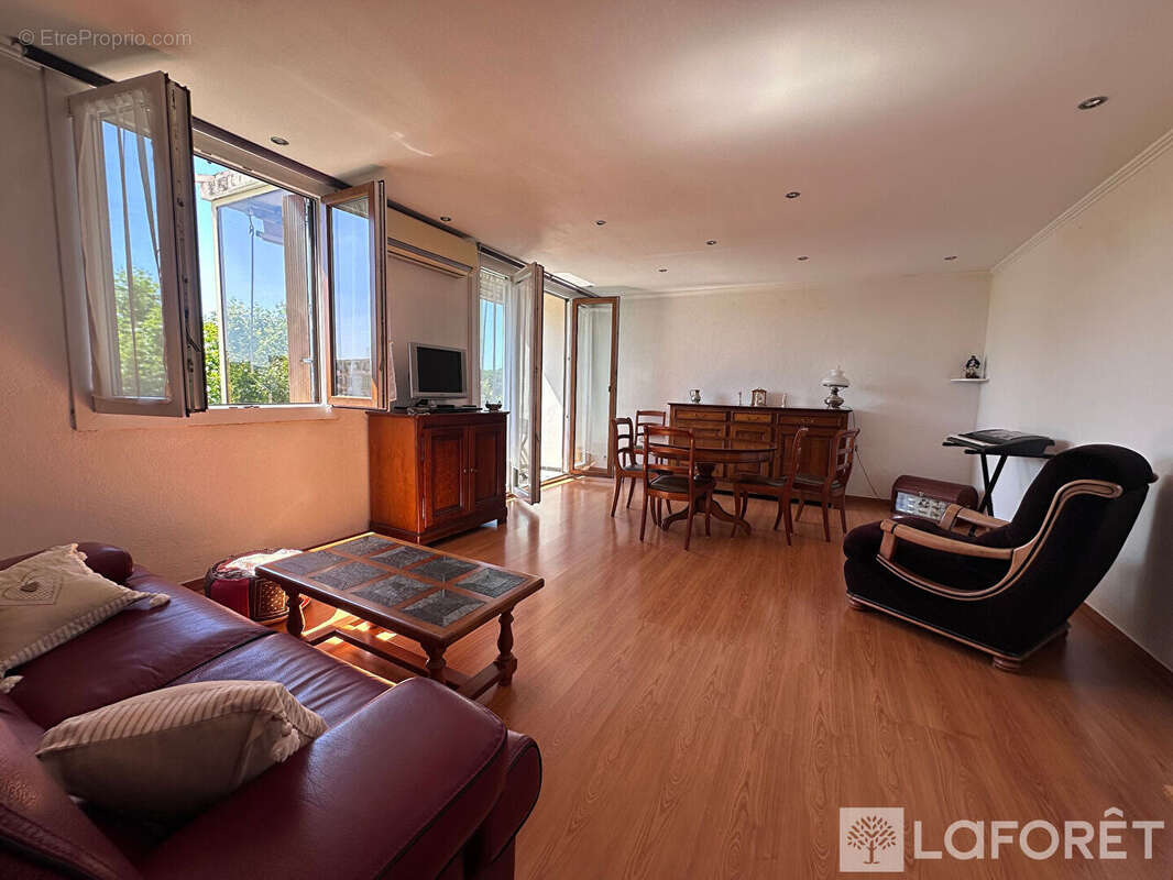 Appartement à SAINT-RAPHAEL