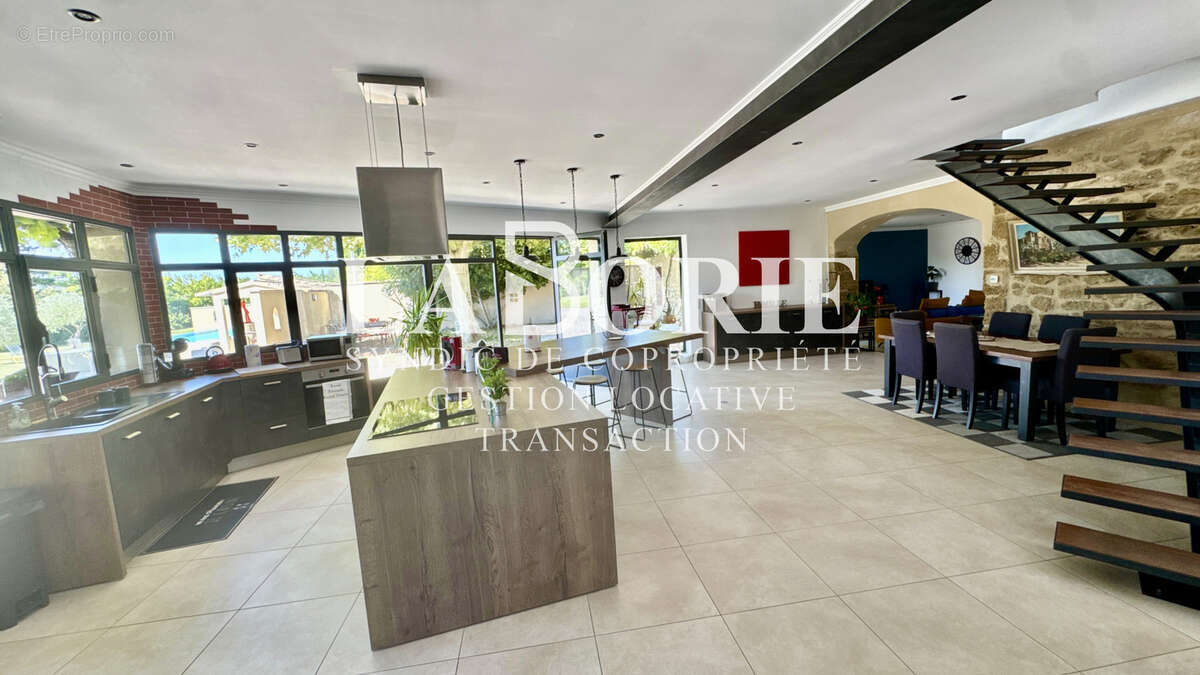 Maison à ALTHEN-DES-PALUDS