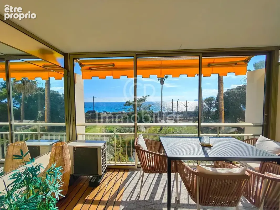 Coup de cœur – grand studio vue mer, entièrement rénové - photo 2