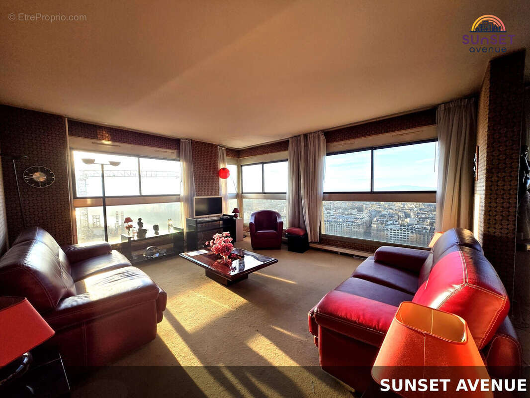 Appartement à PARIS-15E