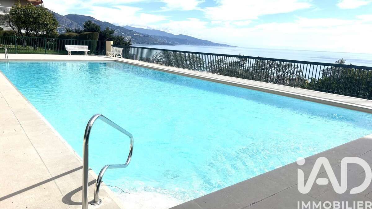 Photo 6 - Appartement à ROQUEBRUNE-CAP-MARTIN