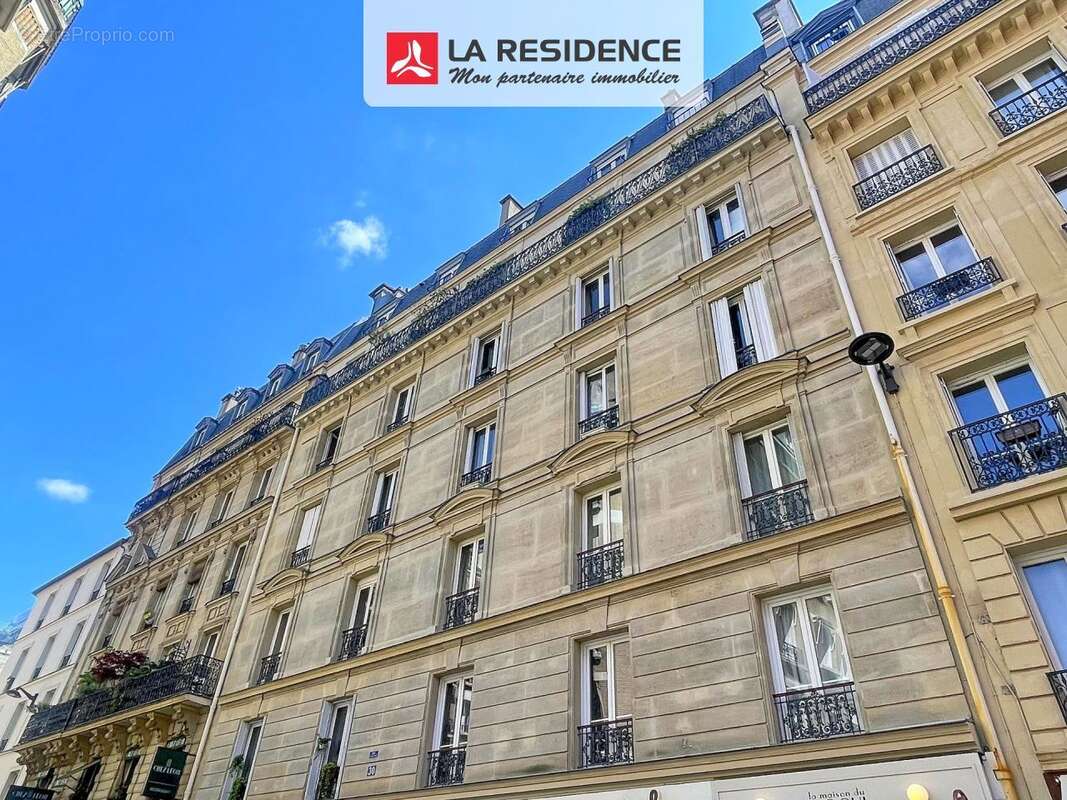 Appartement à PARIS-17E