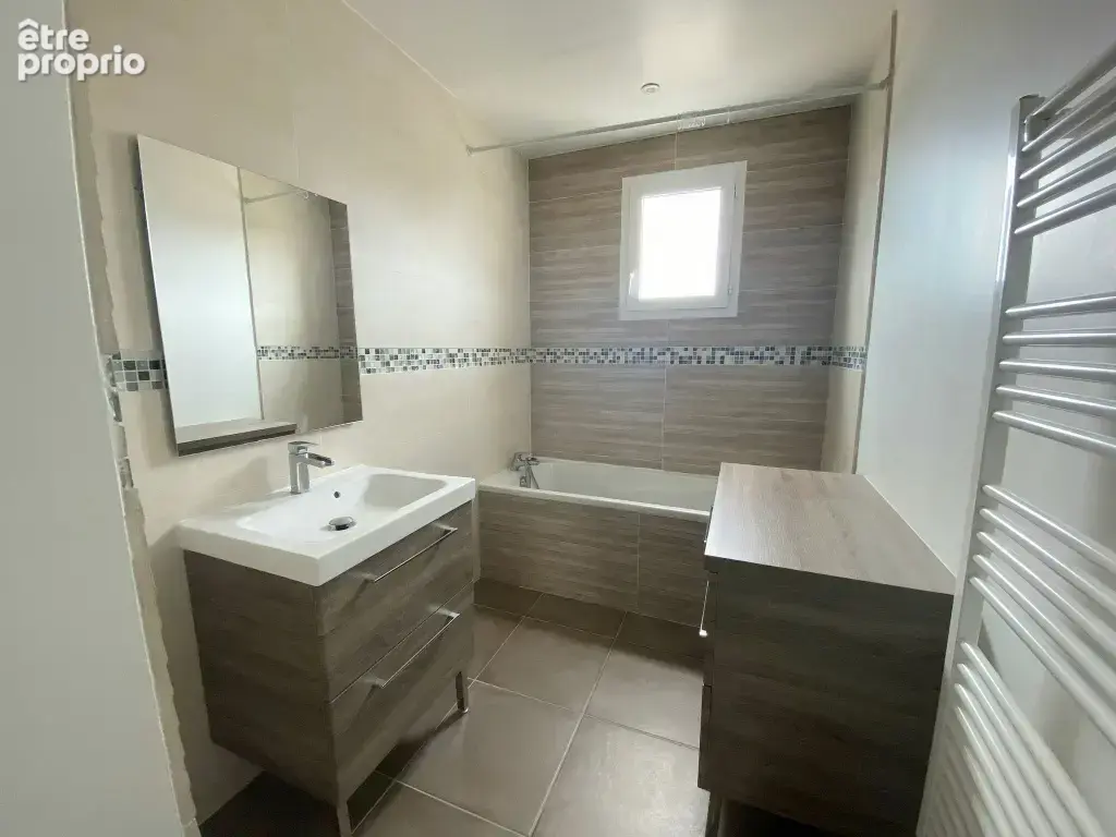 Villa recente  de type 5 sh 95 m2 sur une parcelle de terrain clos de 308 m2 miramas - photo 9