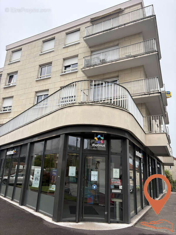 Commerce 87 m² à Argenteuil  - photo 7