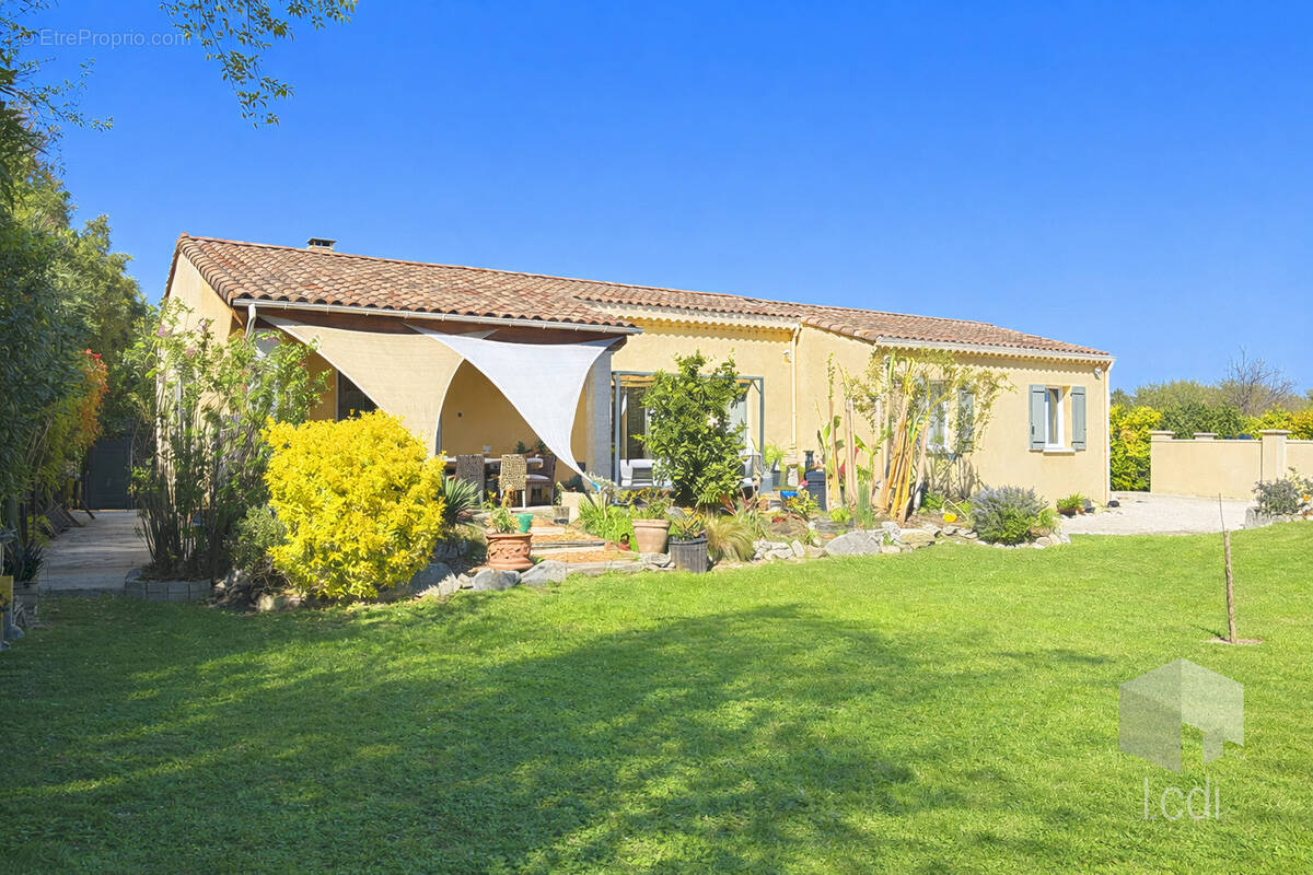 Maison à SAINT-MARCEL-LES-SAUZET