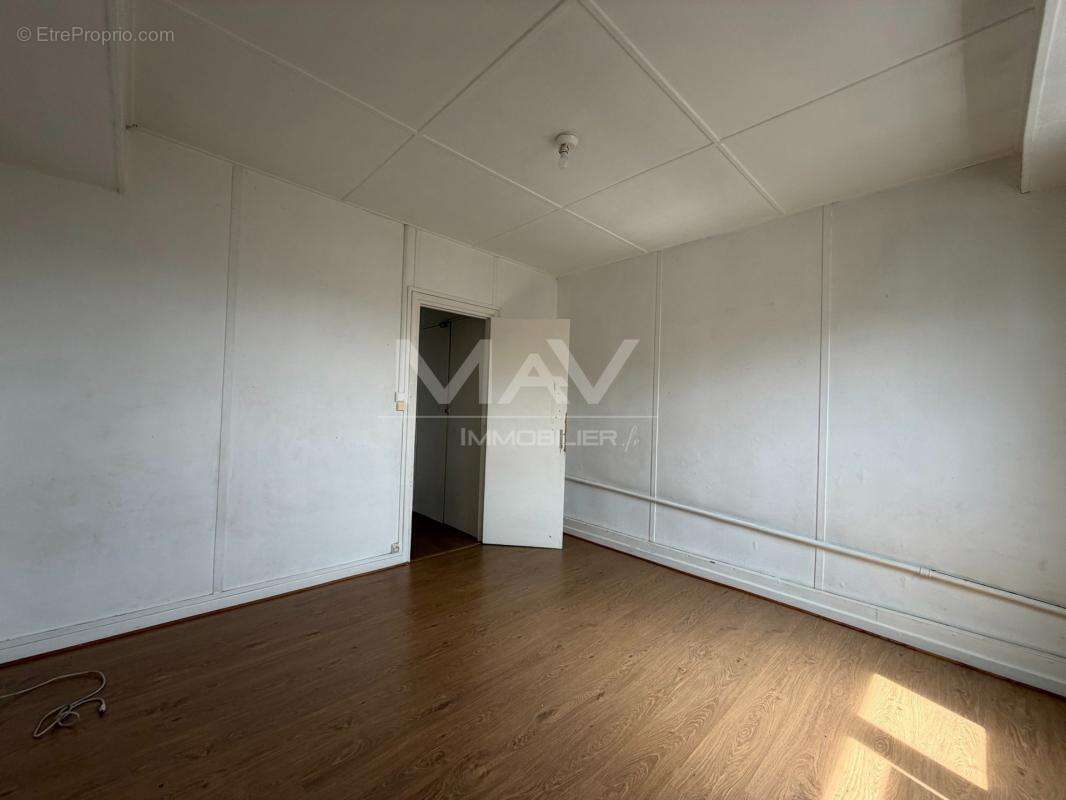 Appartement 230 m² à Tourcoing  - photo 12