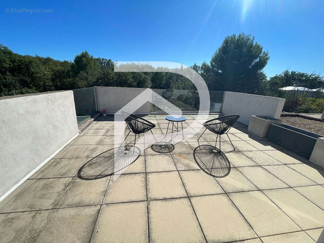 Maison à CORNEILHAN