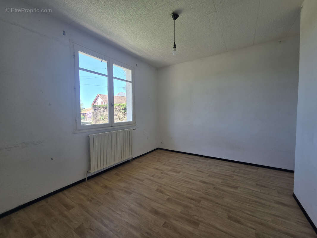 Appartement à CANCON