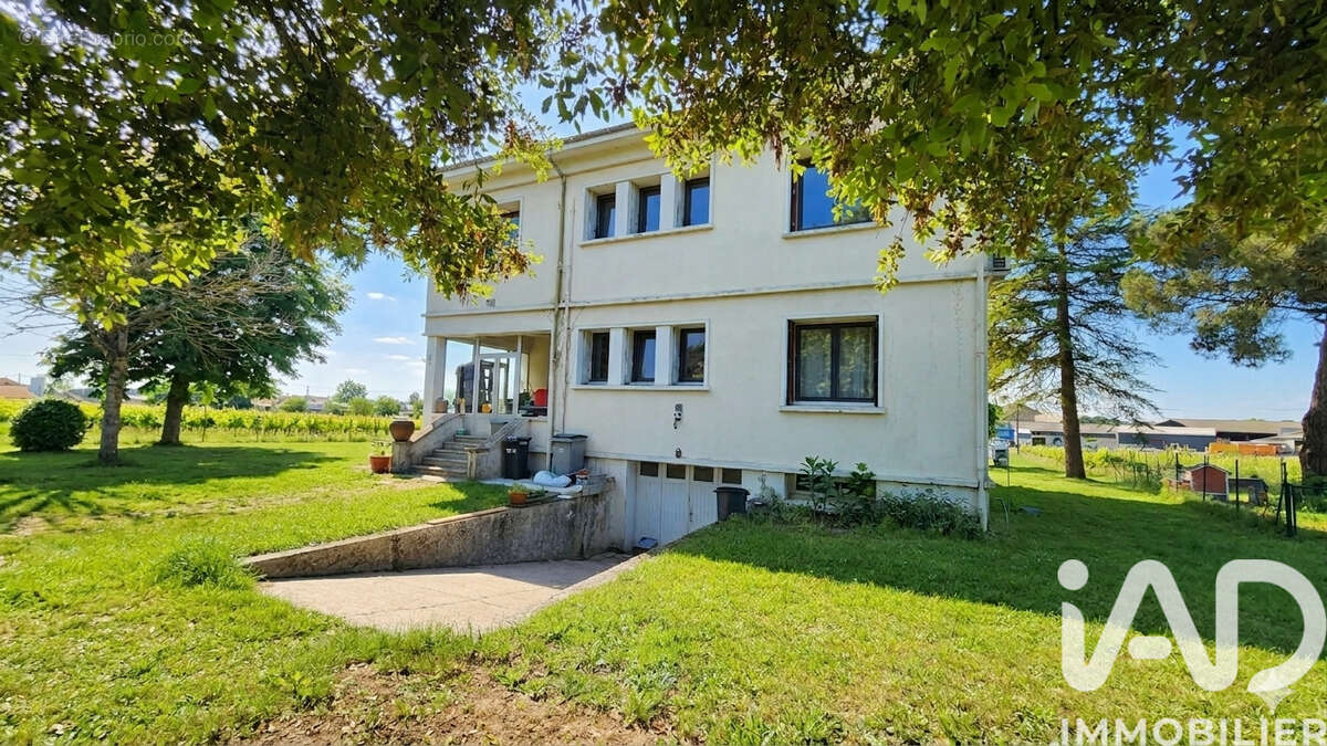 Maison 225 m² à Bergerac  - photo 2