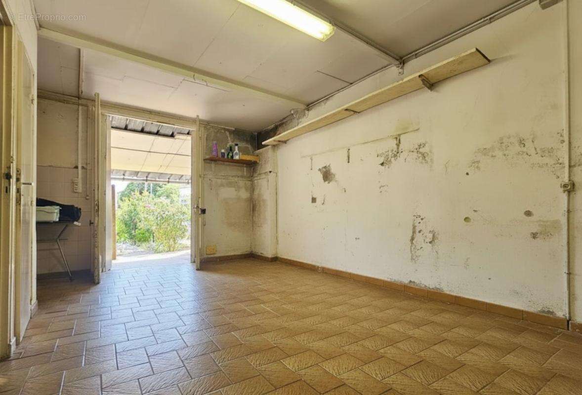 Maison 172 m² à Le Mas-D'agenais  - photo 4