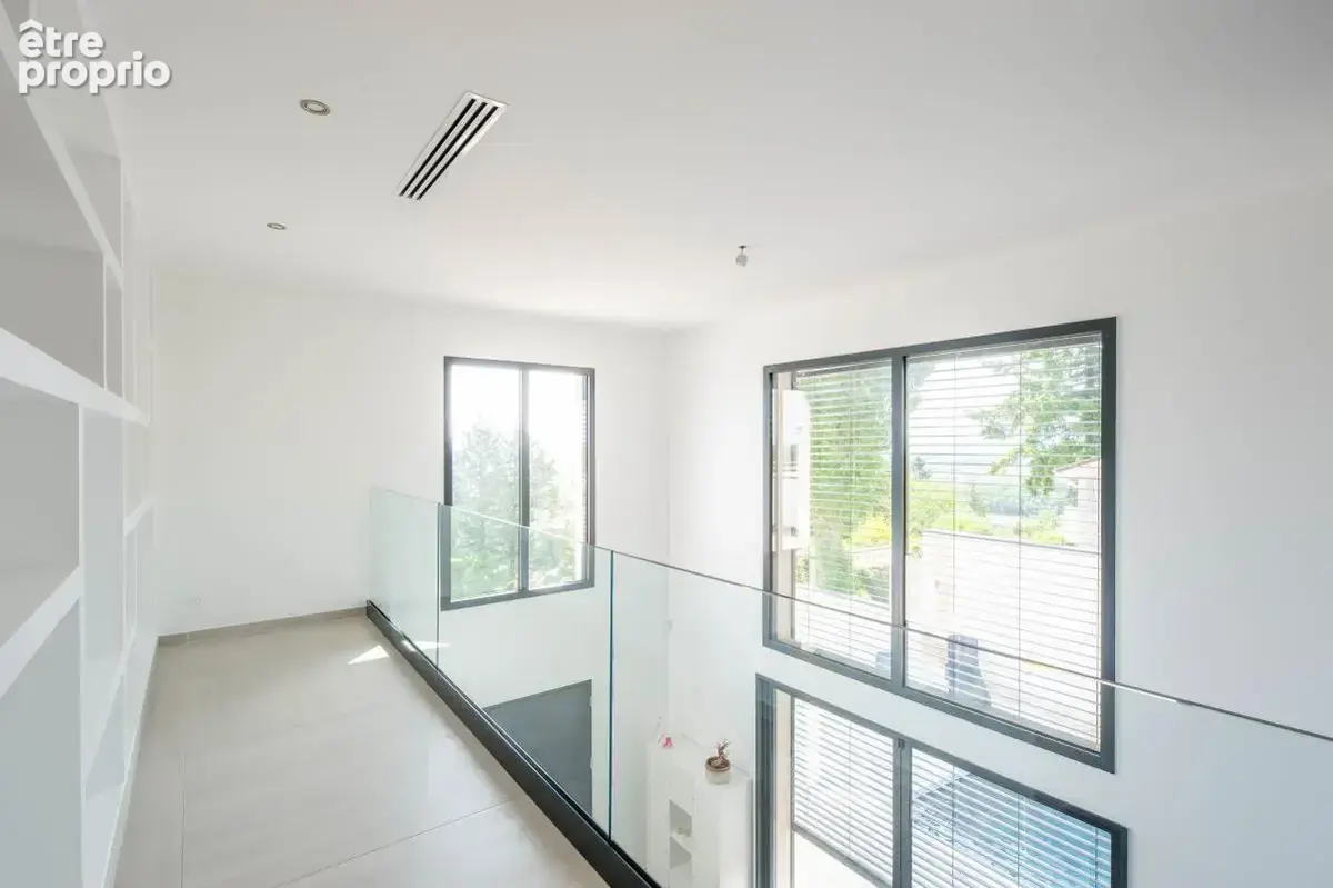 Villa d'exception - 2 suites parentales - 5 chambres - Hamman - Piscine - Garage double Vue panoramique - photo 15