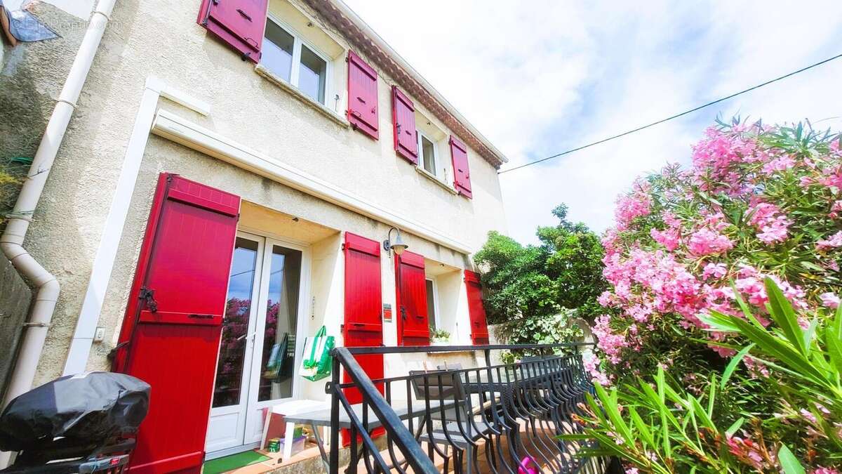Photo 2 - Maison à MARSEILLE-7E