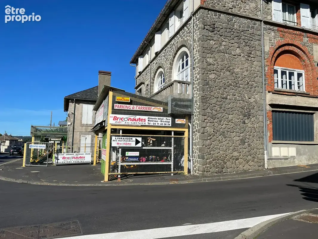Ensemble immobilier - photo 1