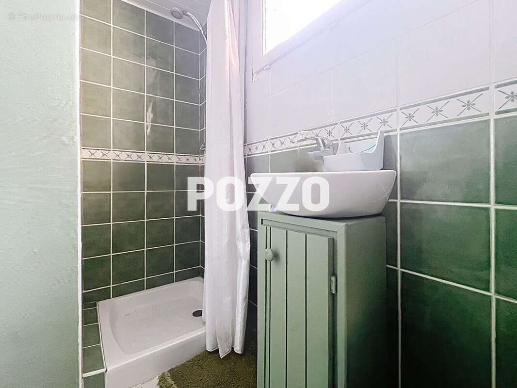 Maison à SAINT-PAIR-SUR-MER