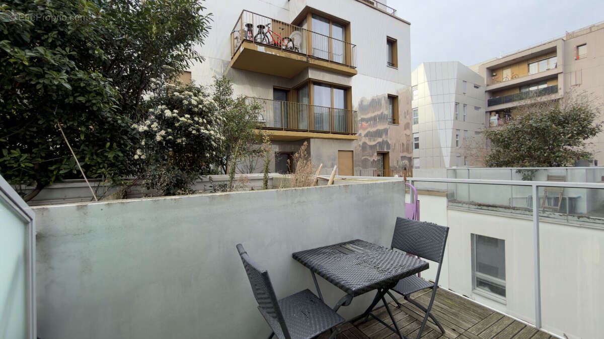 Appartement à PARIS-19E