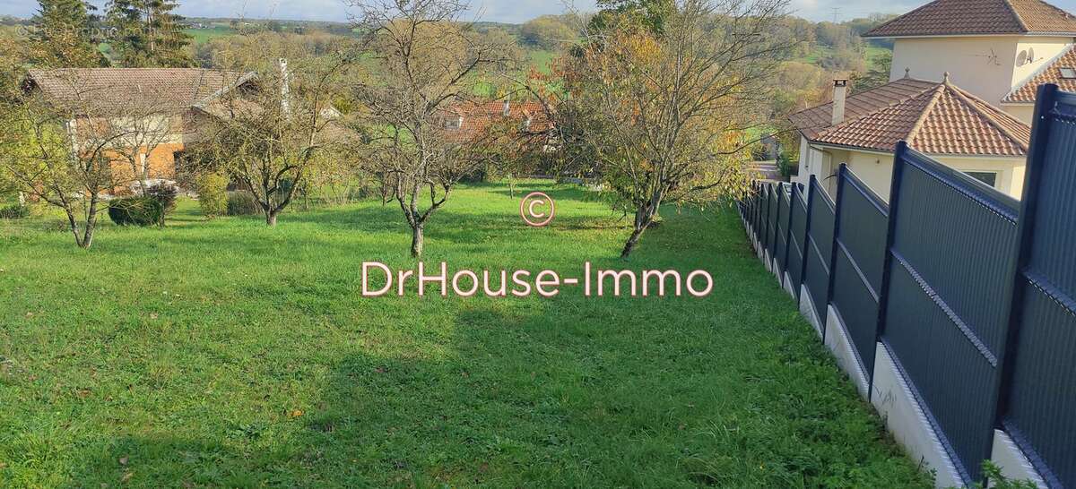 Terrain à PIERREVILLE