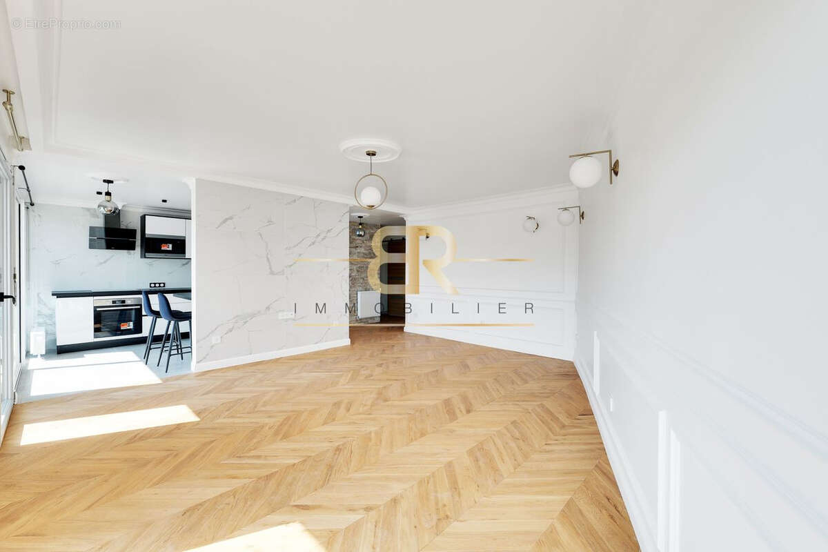 Appartement à PARIS-12E