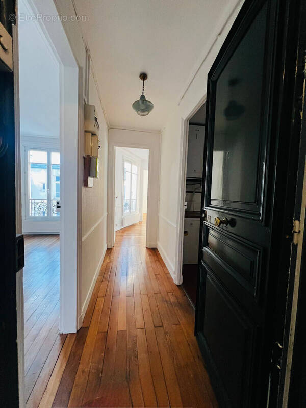 Photo 1 - Appartement à PARIS-19E