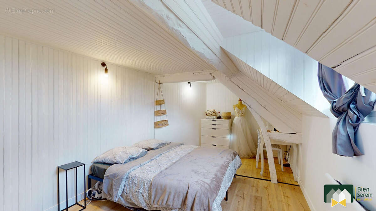 Maison à COURVILLE-SUR-EURE