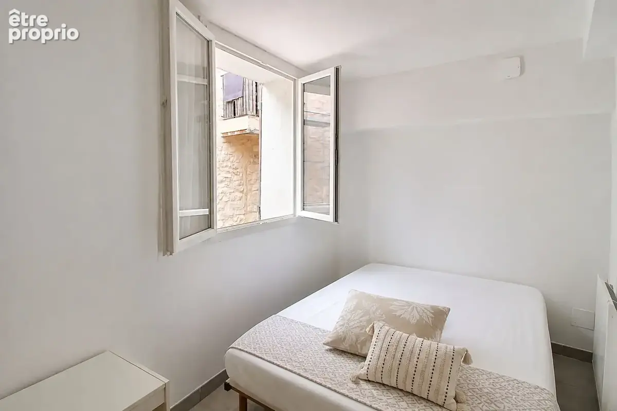A VENDRE en EXCLUSIVITE à DRAGUIGNAN ? Appartement T2 avec garage en centre-ville - photo 4