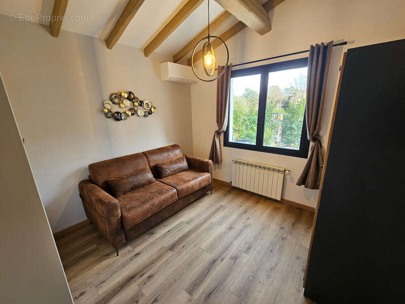 Maison à ROQUEFORT-LES-PINS