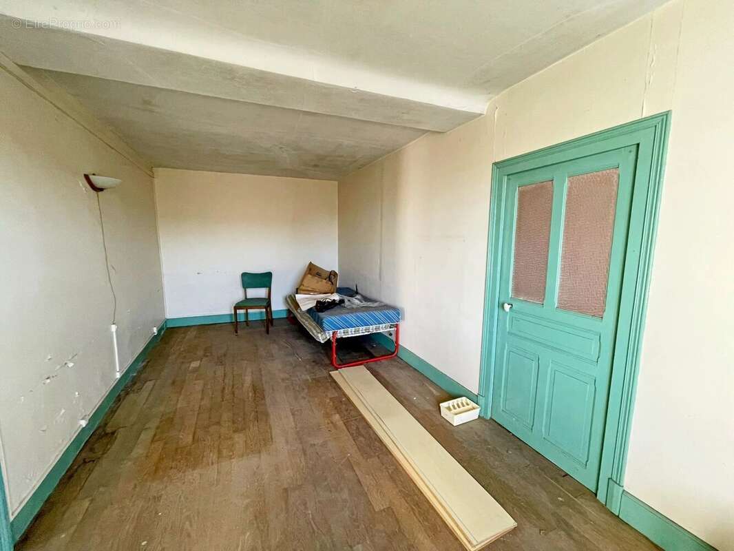 Maison à SAINT-BRISSON