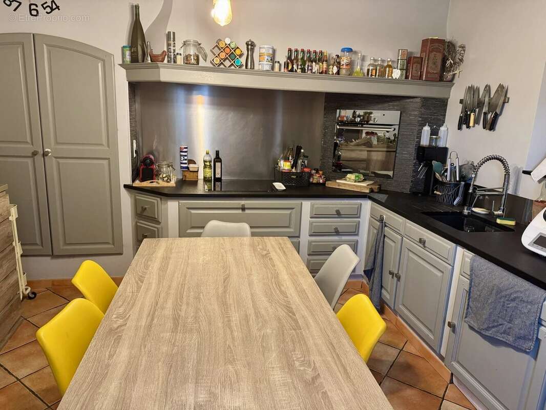 Maison à SALON-DE-PROVENCE