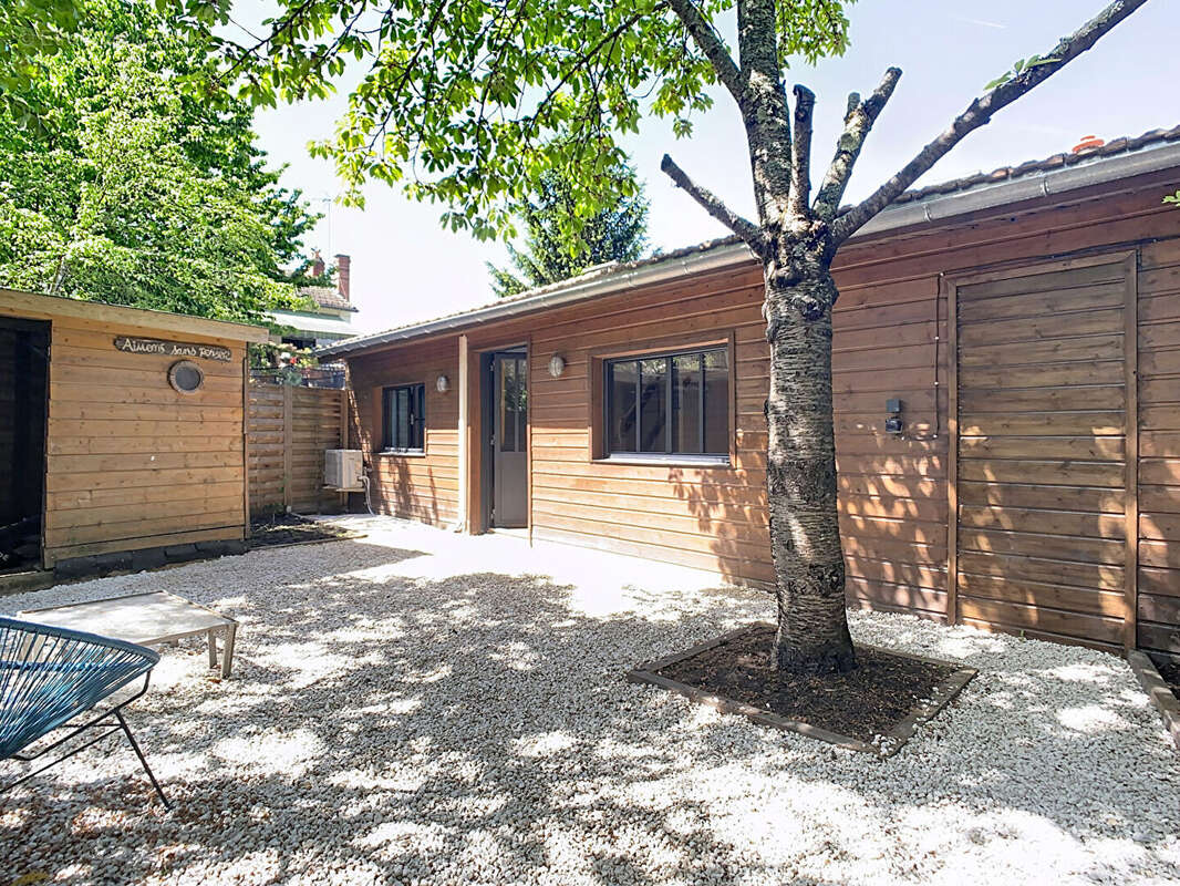 Appartement à LE BOUSCAT