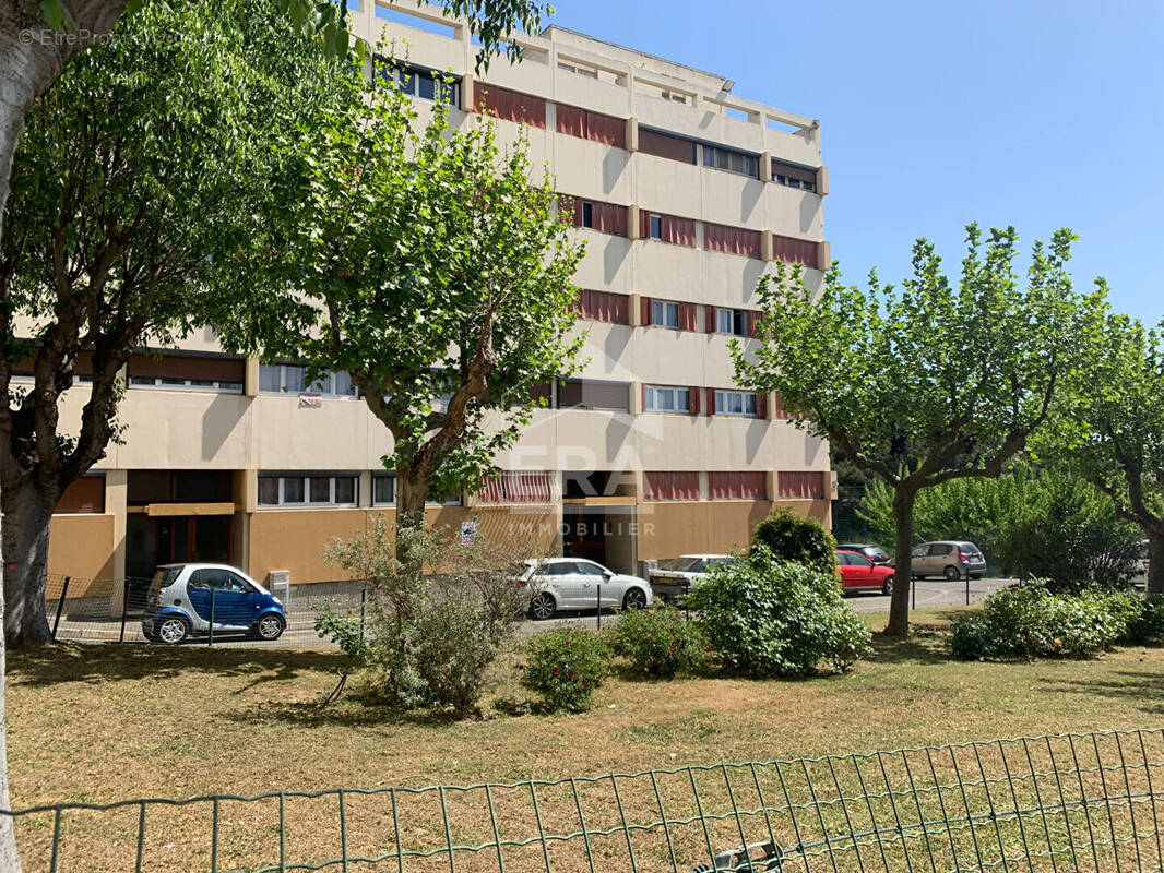Appartement à MARSEILLE-15E