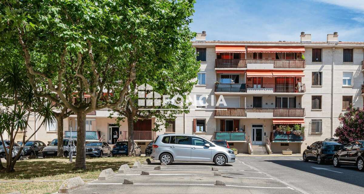 Appartement à SALON-DE-PROVENCE