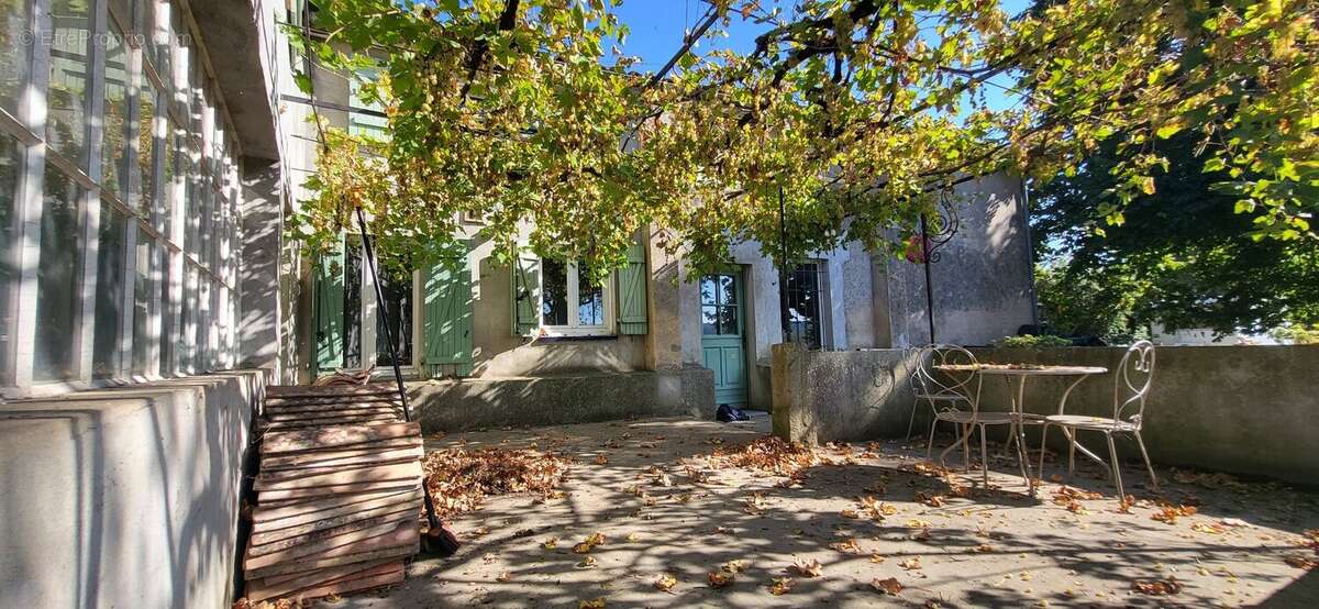 Maison à COUFFOULENS